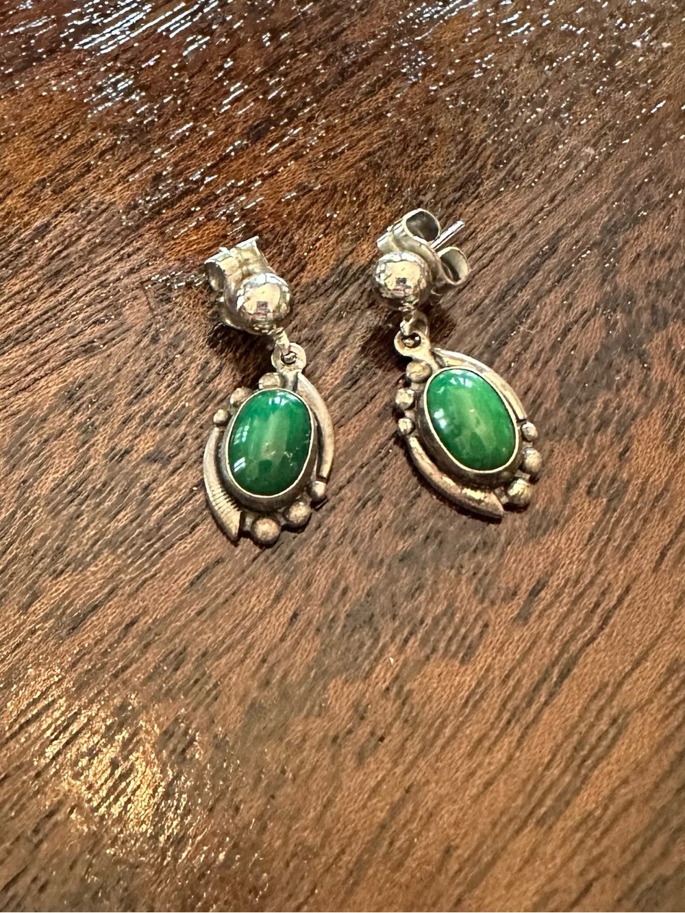 Vintage 925 Sterling Silver Green Cabochon Earrings Dangle